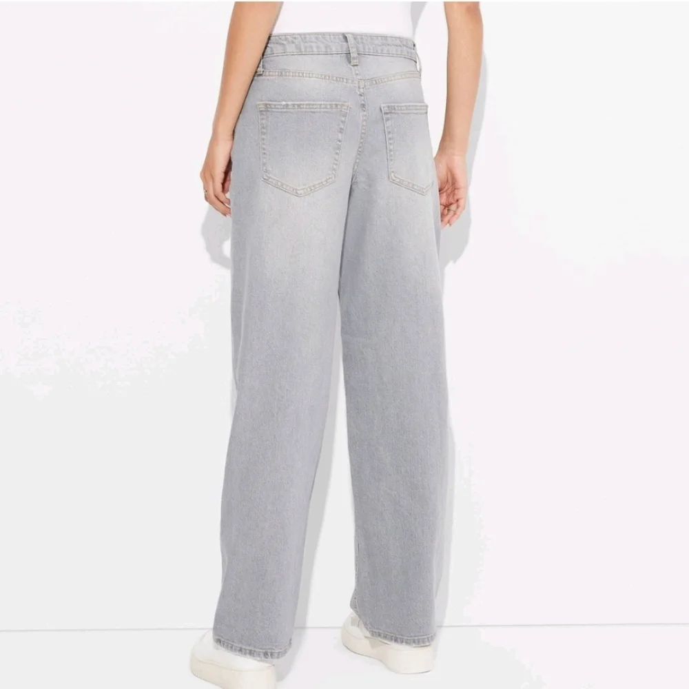 Wild Fable Mid-Rise 90s Relaxed Straight Gray Jeans Size 8/31" - Picture 2 of 16